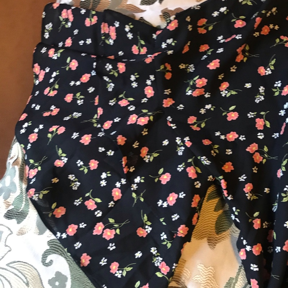 Blouse - Picture 3 of 3